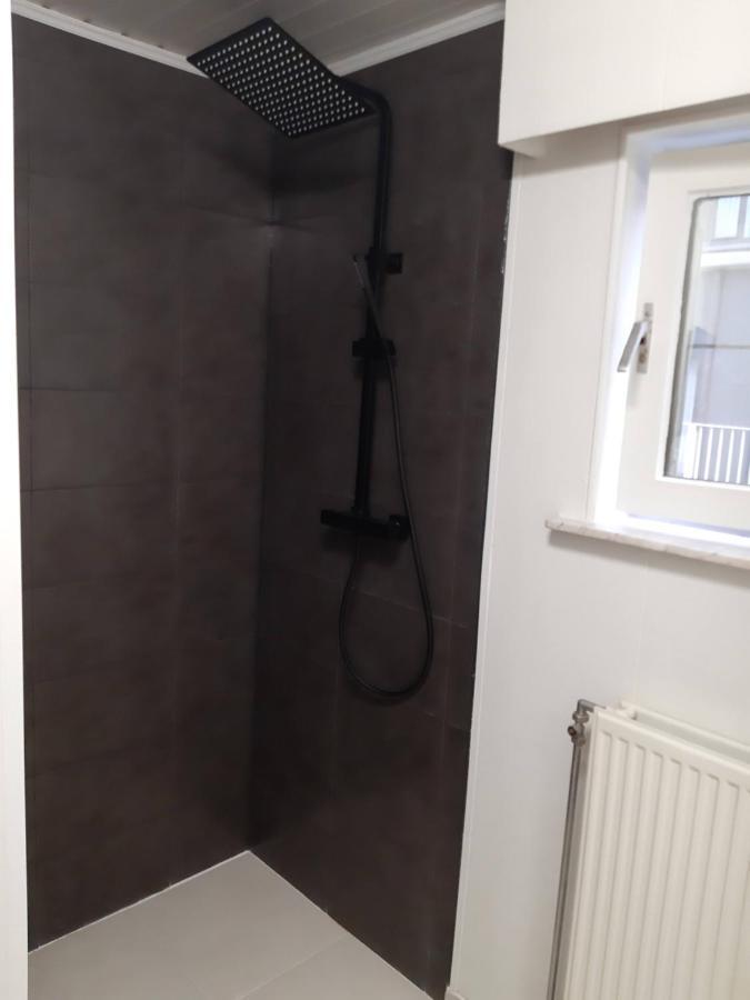 'T Onderdak Apartment Ломел Екстериор снимка